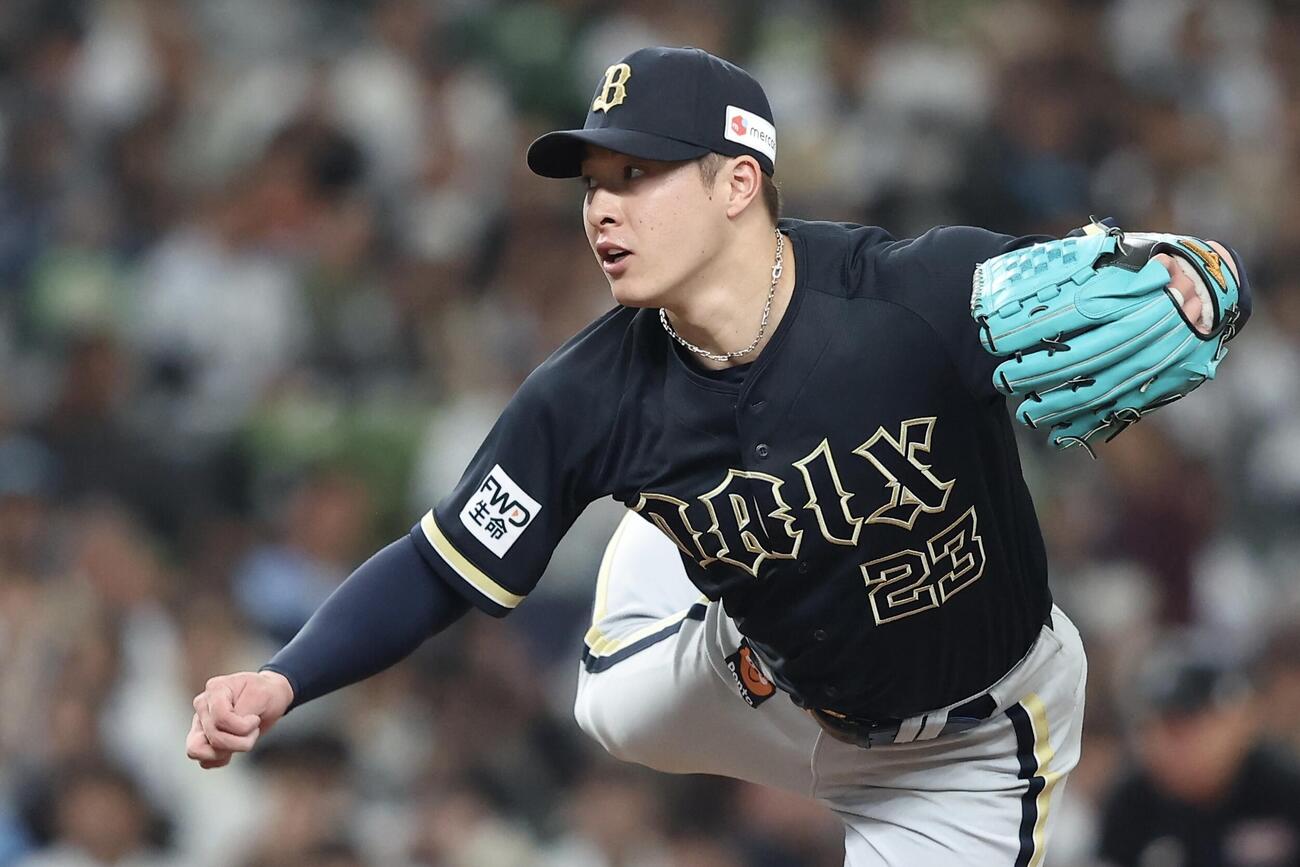 西武対オリックス　5回裏西武2死三塁、4番手で登板する吉田輝星（撮影・河田真司）