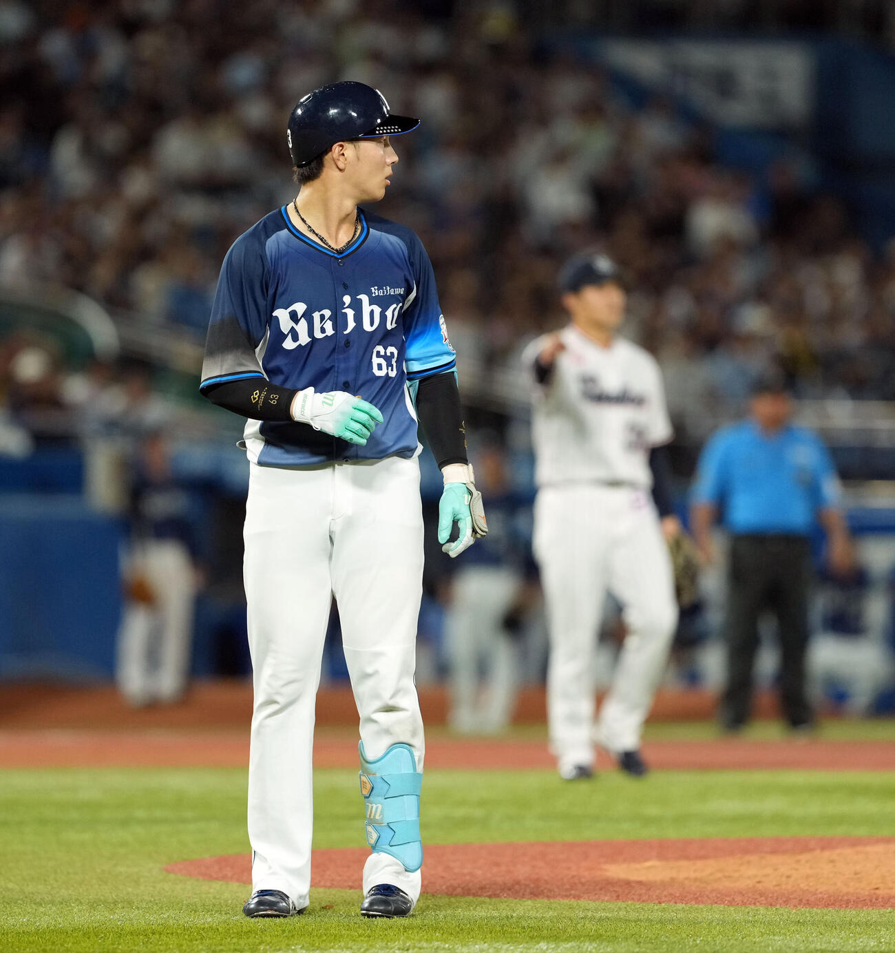 ヤクルト対西武　7回表西武無死、左飛と思った長谷川信哉はドミンゴ・サンタナの落球に気づかず引き揚げアウトになる（撮影・たえ見朱実）＝2026年5月28日