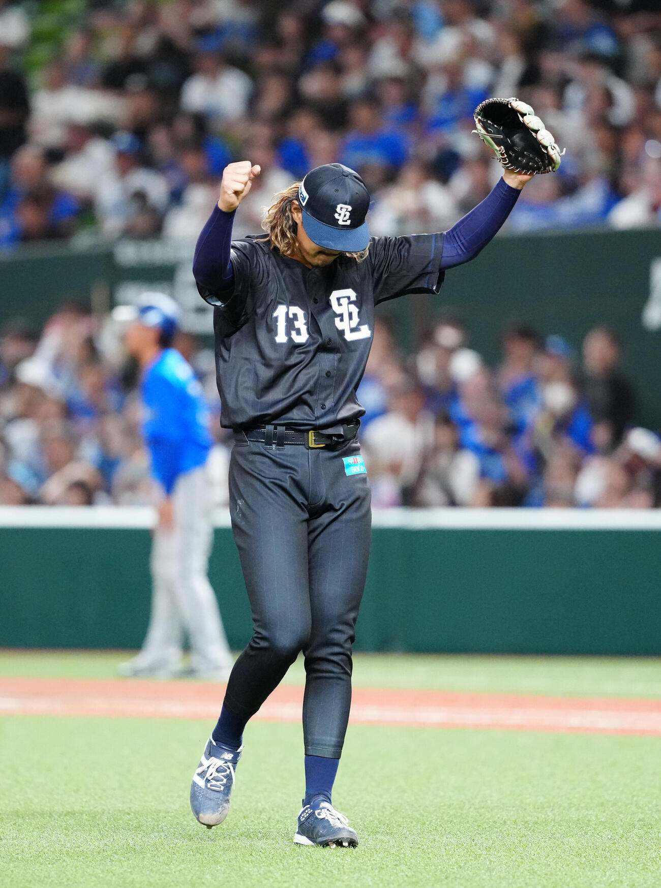 交流戦　西武対DeNA 7回表DeNA2死一、二塁、石上泰輝を遊ゴロに仕留め、ガッツポーズの高橋光成（撮影・江口和貴）＝2026年5月29日