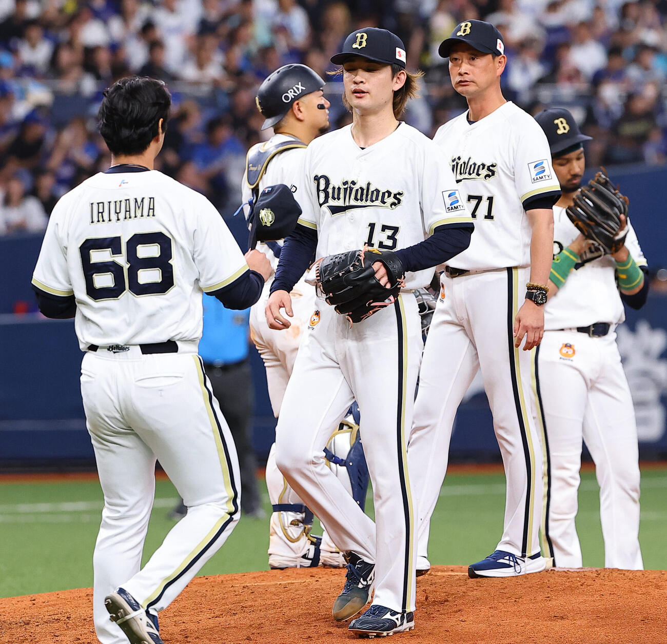 オリックス対中日　7回途中で降板する寺西成騎（撮影・上田博志）＝2026年5月29日