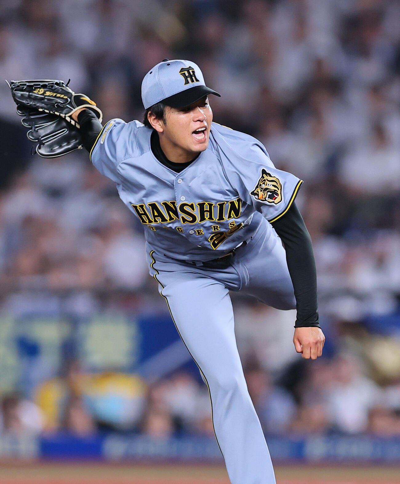 ロッテ対阪神　8回、力投を見せる阪神高橋遥人（撮影・藤尾明華）ZOZOマリンスタジアム