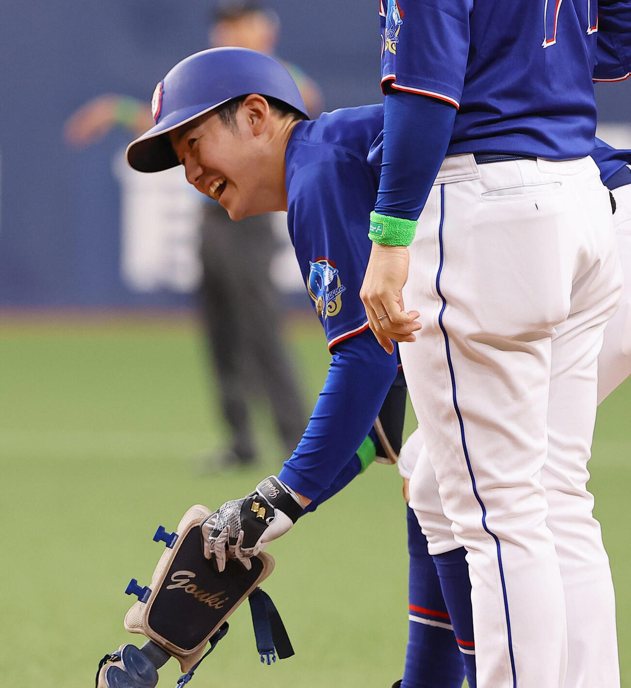オリックス対中日　8回表中日1死二塁、プロ初安打を放った尾田剛樹は笑顔を見せる（撮影・上田博志）＝2026年5月29日