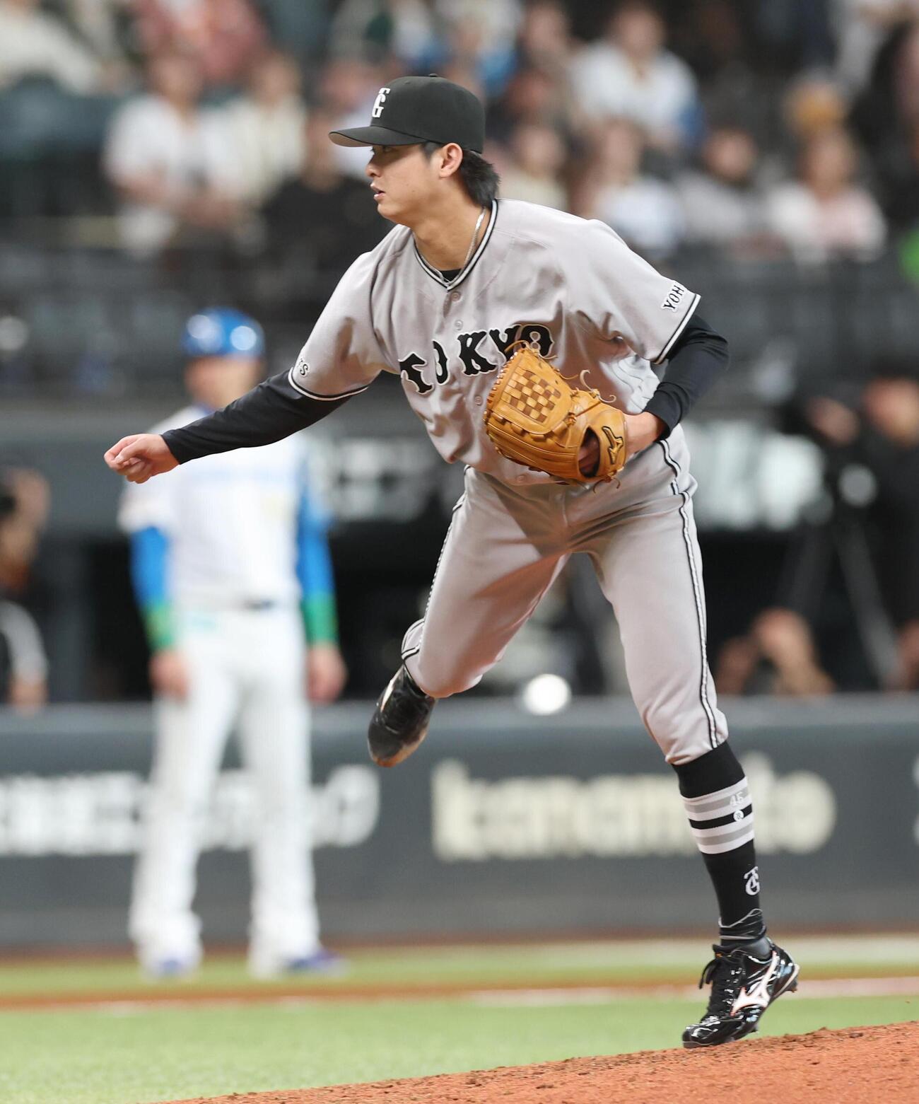 日本ハム対巨人　7回途中登板の田中瑛斗（撮影・黒川智章）＝2026年5月30日