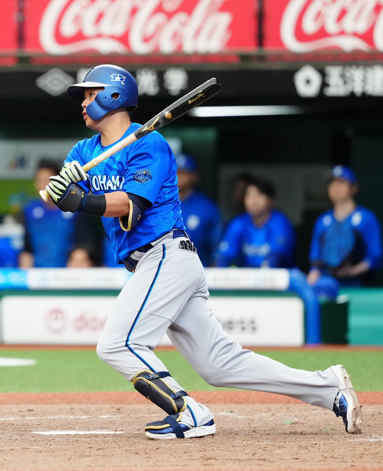 交流戦　西武対DeNA 3回表DeNA無死、左前打を放つ蝦名達夫（撮影・江口和貴）