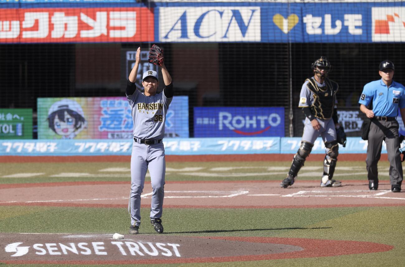 交流戦　ロッテ対阪神　7回裏ロッテ2死、和田康士郎を遊飛に抑える畠世周（撮影・河田真司）