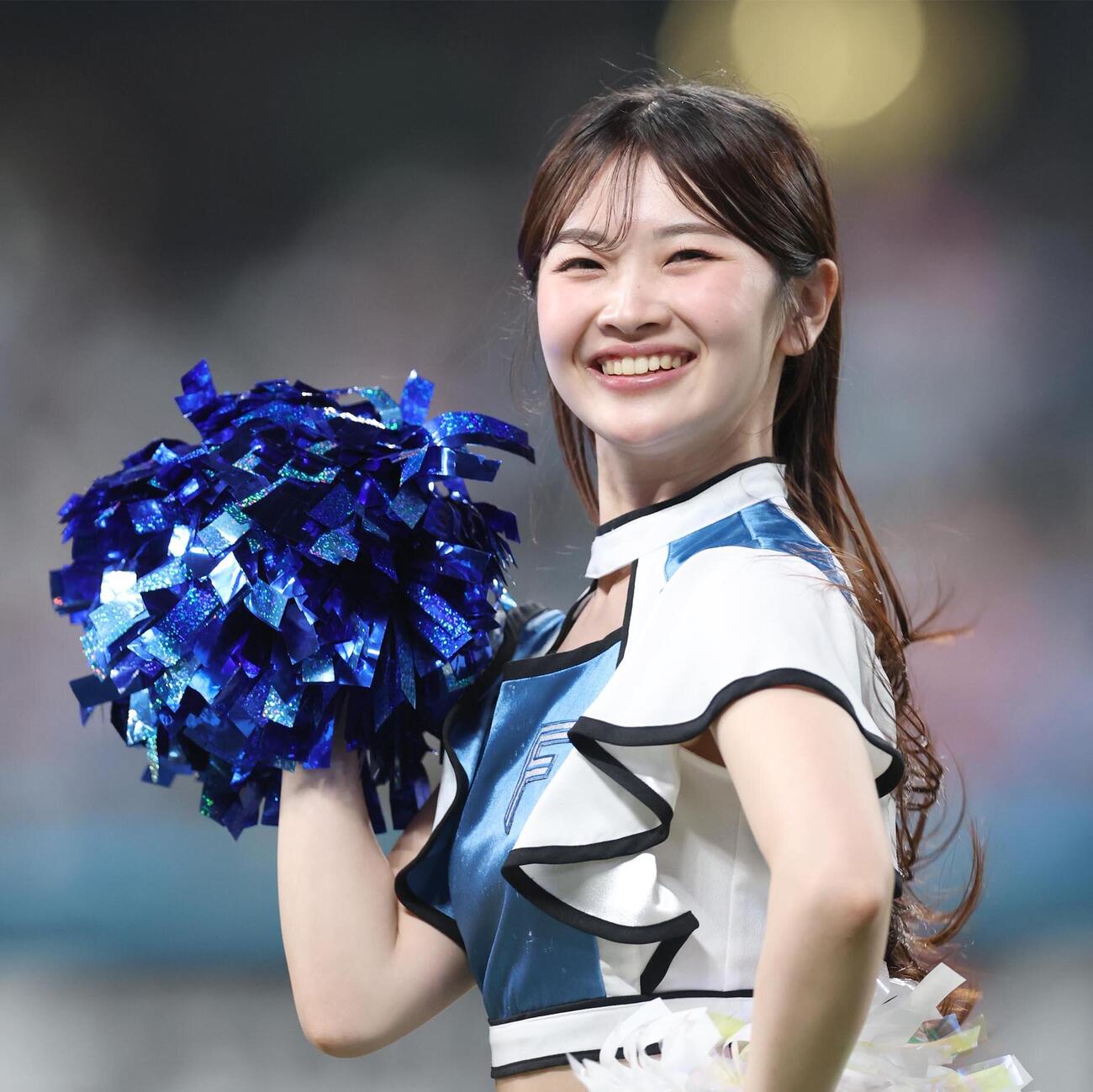 ファイターズガール斎藤りこ