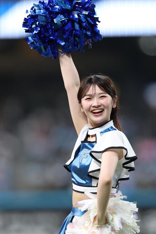 ファイターズガール齋藤りこ