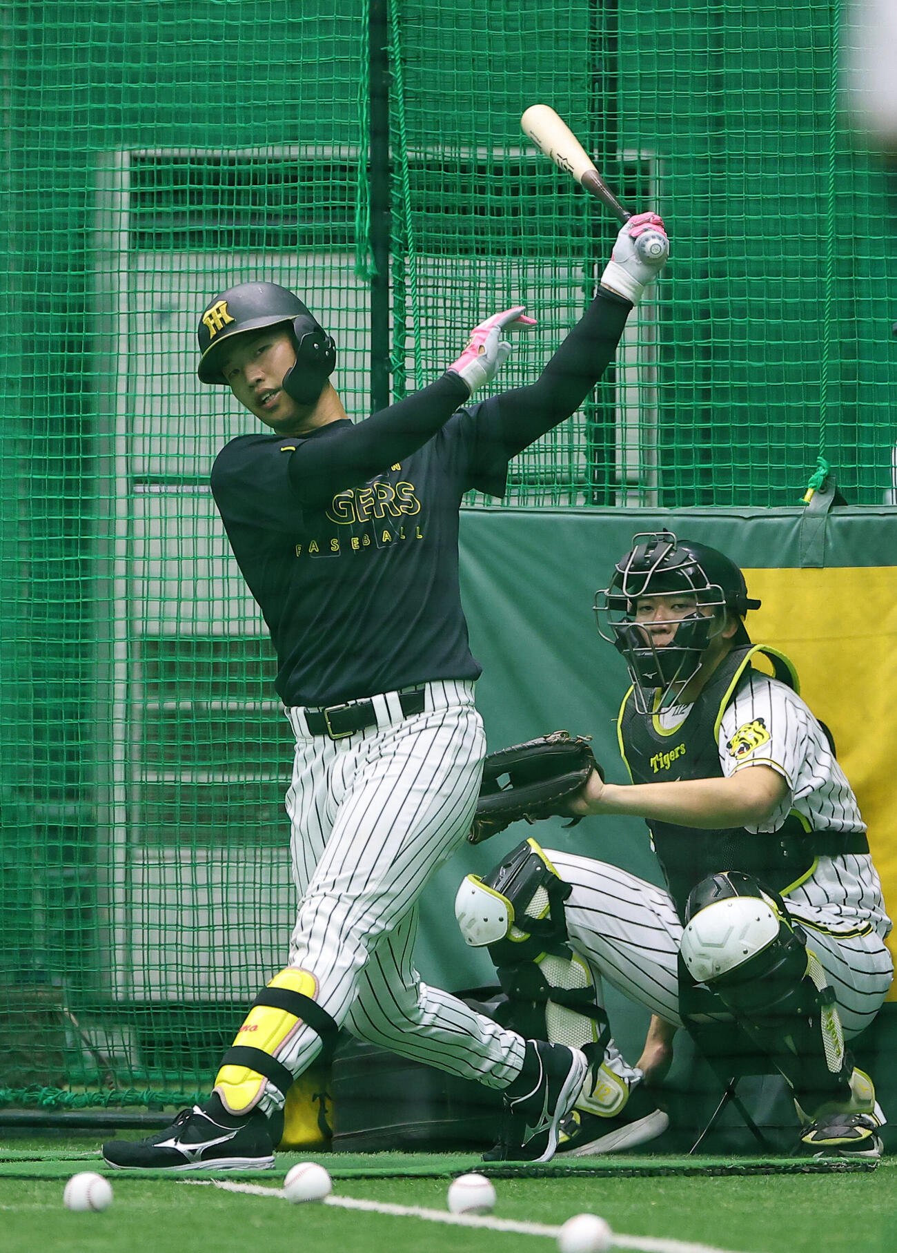 阪神対西武　打撃練習をする百崎蒼生（撮影・上田博志）