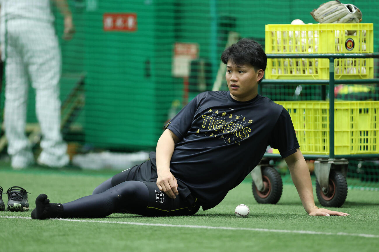 練習に臨む阪神森下翔太（撮影・前田充）