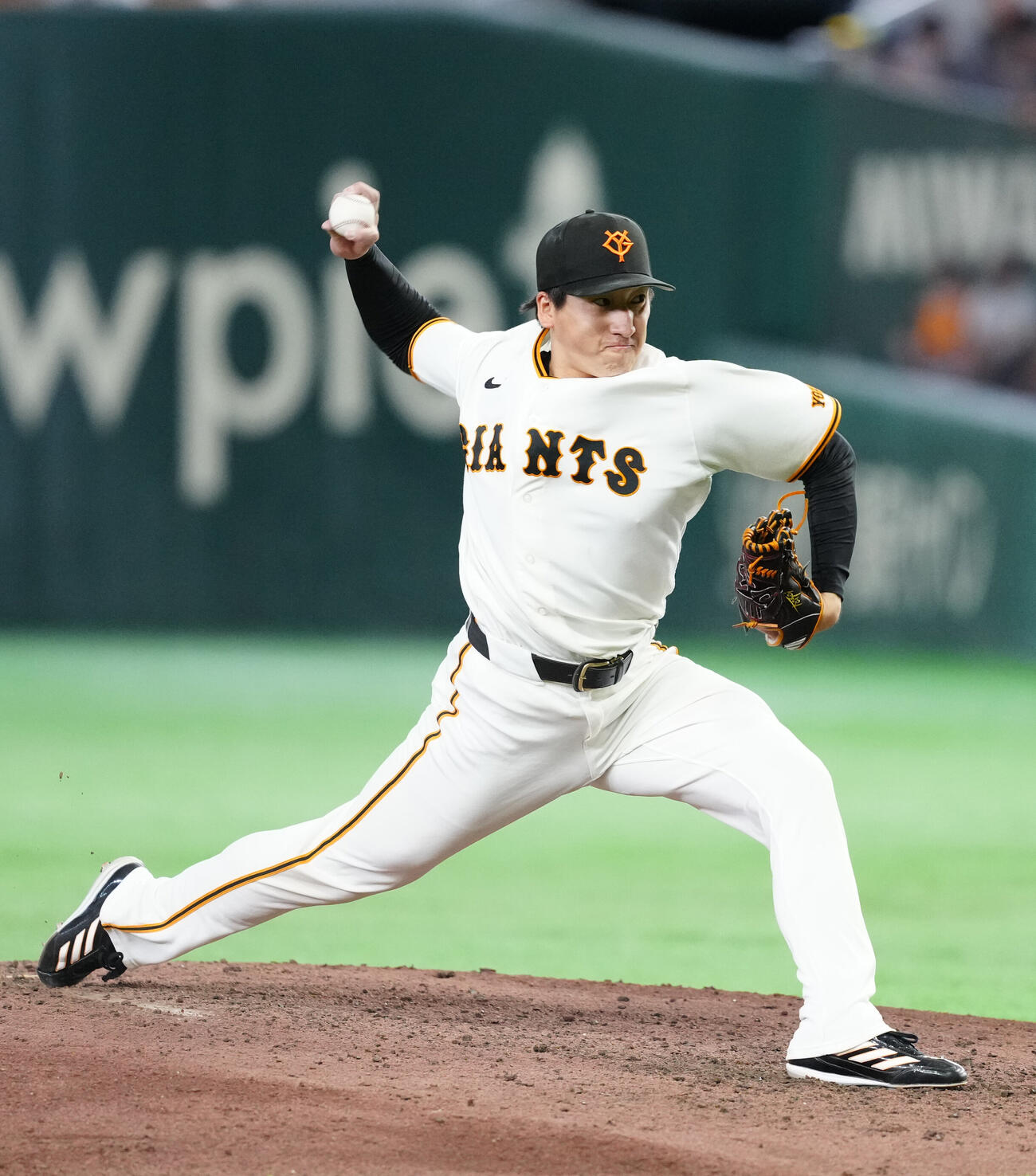 巨人対オリックス　巨人4番手の大勢（撮影・江口和貴）