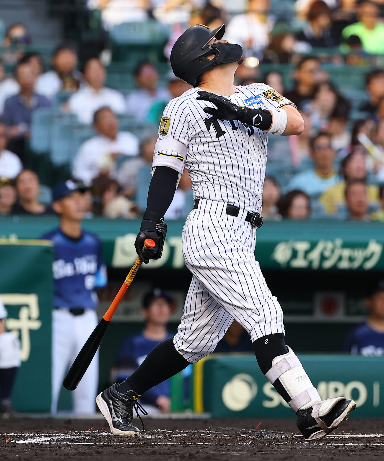 阪神対西武　2回裏阪神無死、佐藤輝明は安打を放つ（撮影・上田博志）