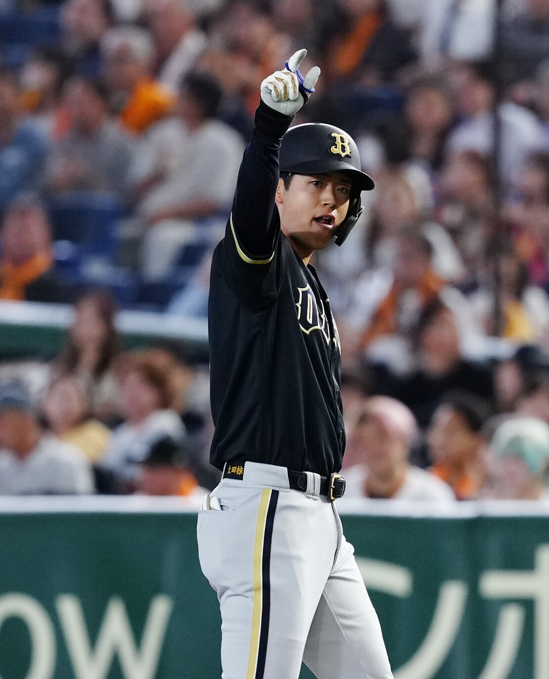 巨人対オリックス　1回表オリックス2死二塁、先制適時打を放った太田椋（撮影・江口和貴）
