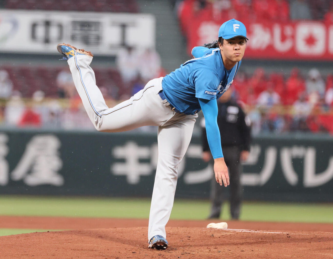 広島対日本ハム　力投する日本ハム先発の柴田獅子（撮影・加藤孝規）