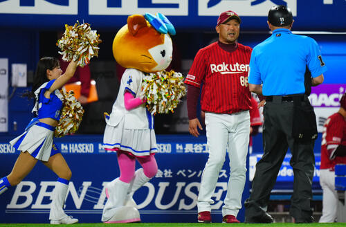 【楽天】最大７点リードも…「ハマスタの悲劇」で痛恨逆転負け　三木肇監督「本当に申し訳ない」