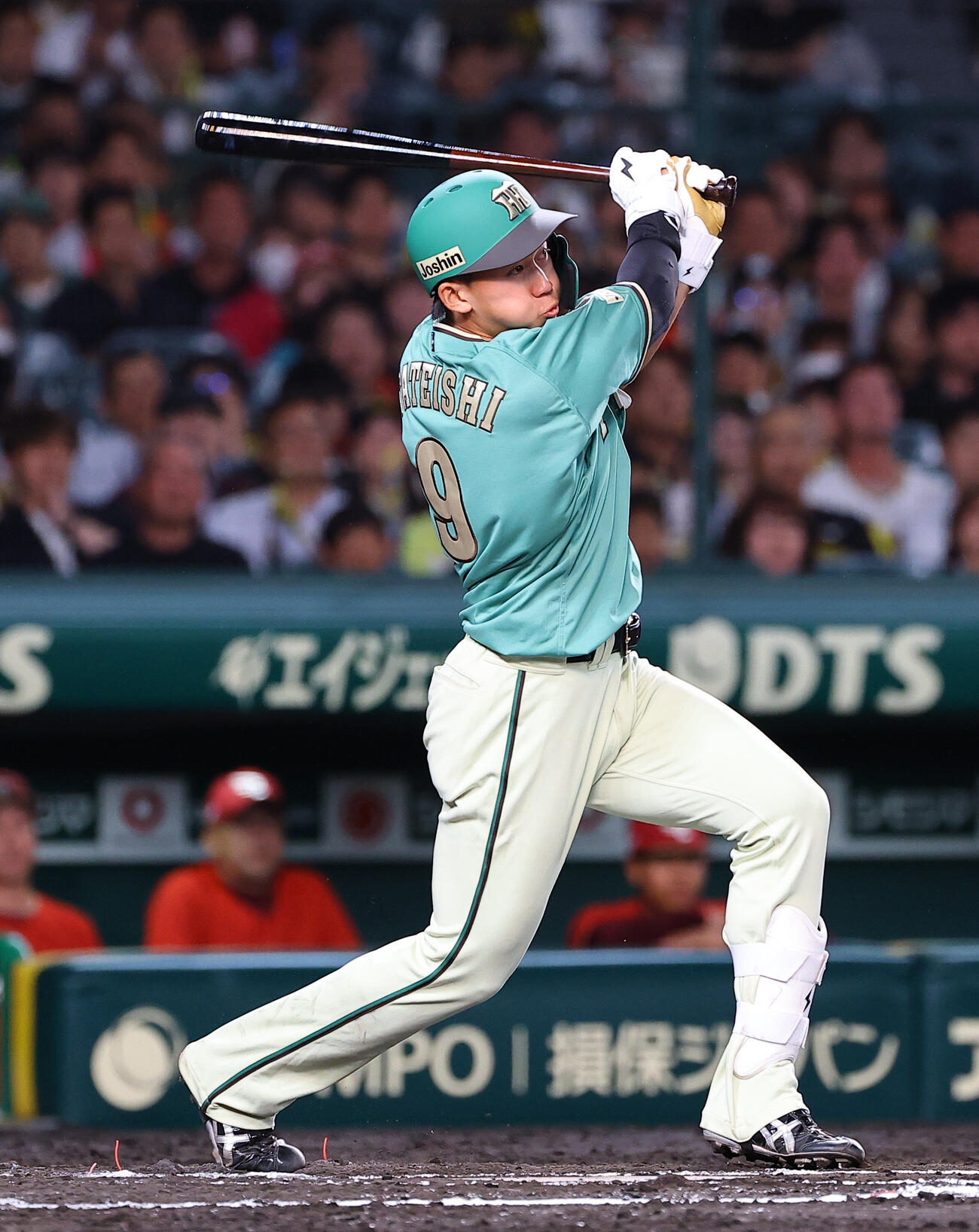 阪神対楽天　6回裏阪神2死三塁、立石正広は適時打を放つ（撮影・上田博志）