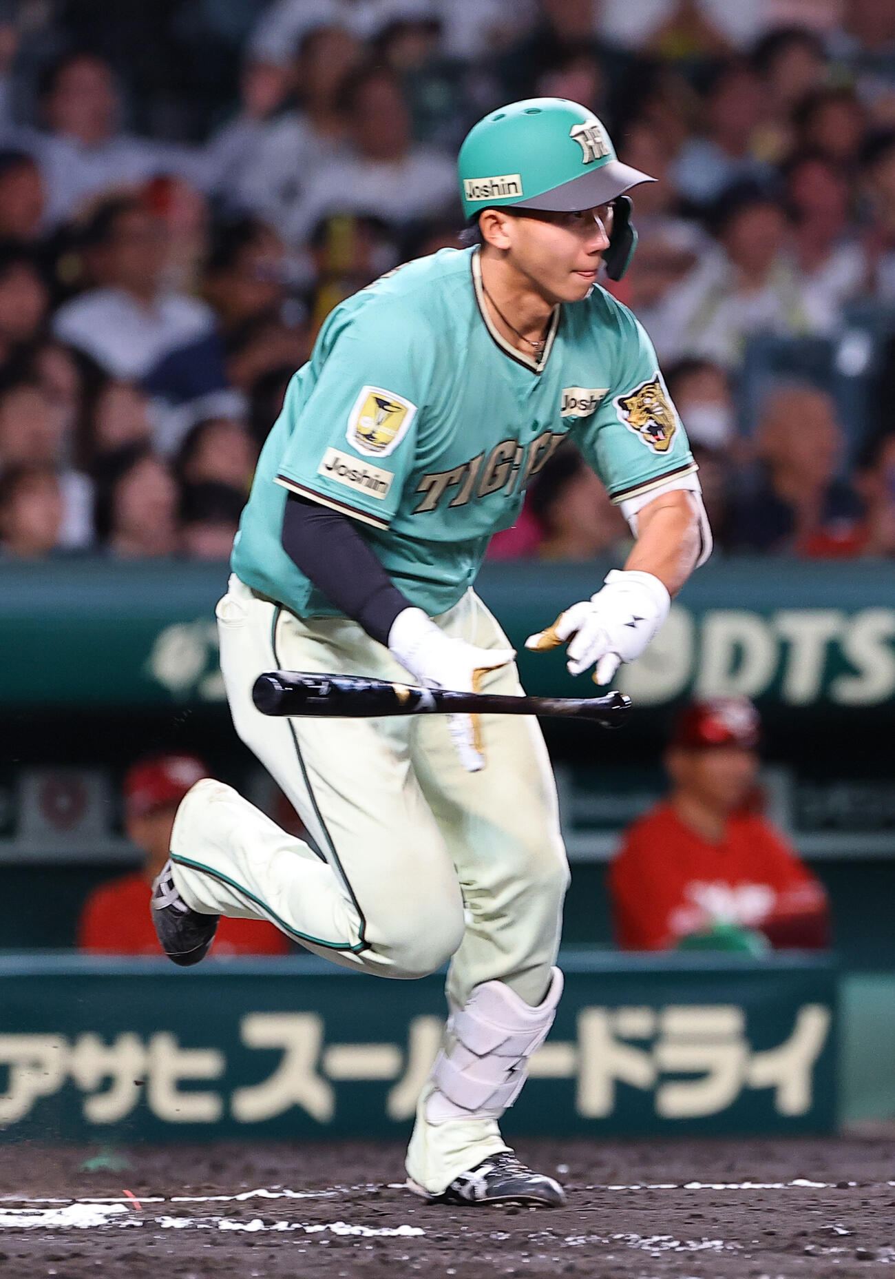 阪神対楽天　6回裏阪神2死三塁、立石正広は右前適時打を放つ（撮影・上田博志）