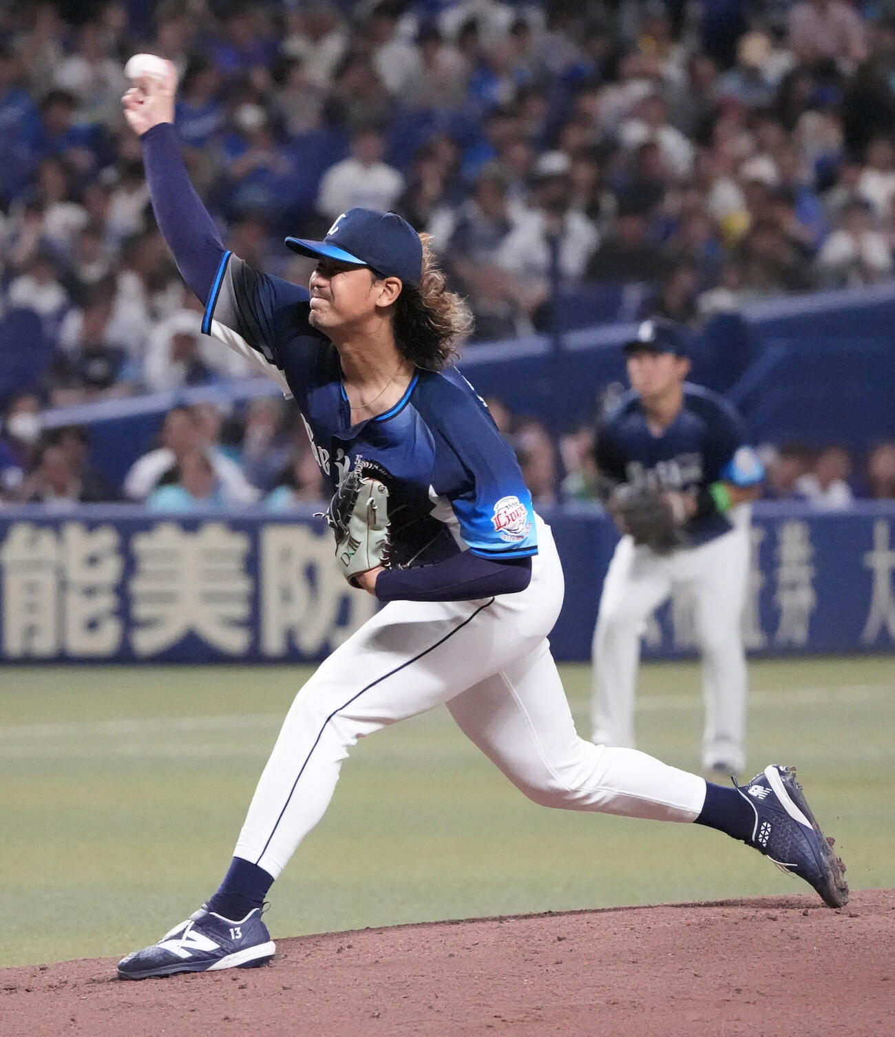 中日対西武　1回裏、登板する西武先発の高橋光成（撮影・森本幸一）