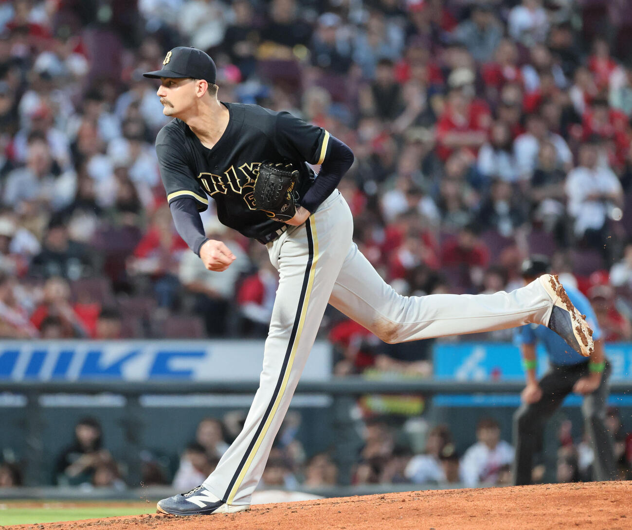 広島対オリックス　5回裏広島、オリックス先発のショーン・ジェリー（撮影・加藤孝規）