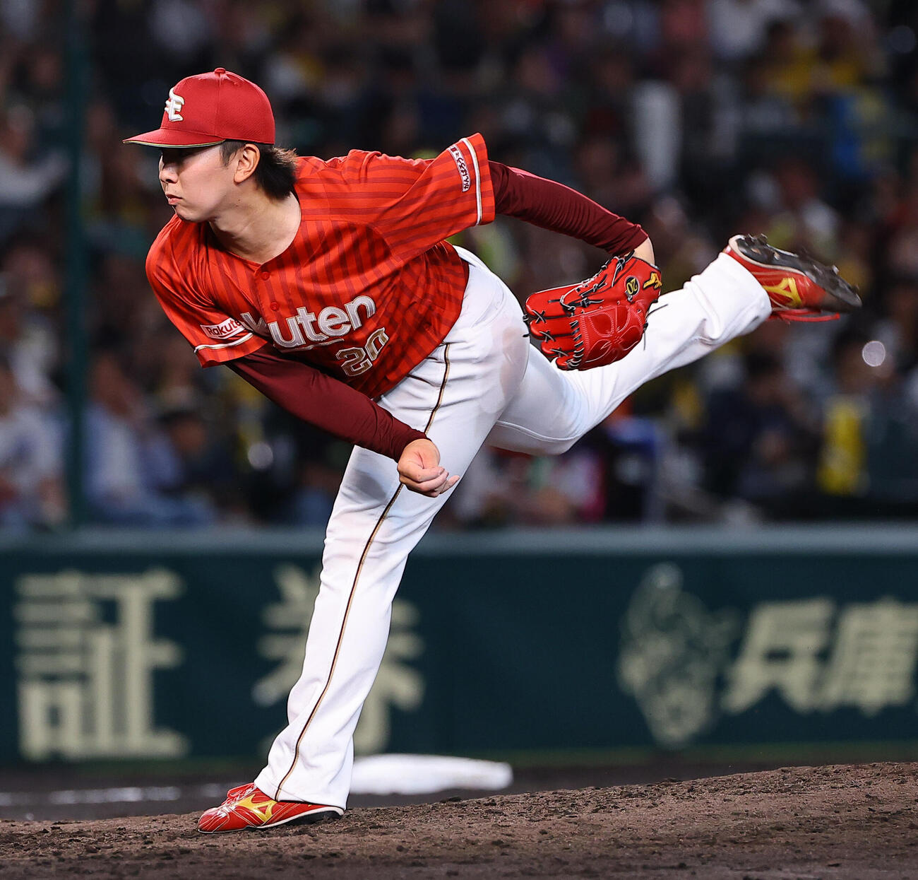 阪神対楽天　楽天3番手の伊藤樹（撮影・上田博志）