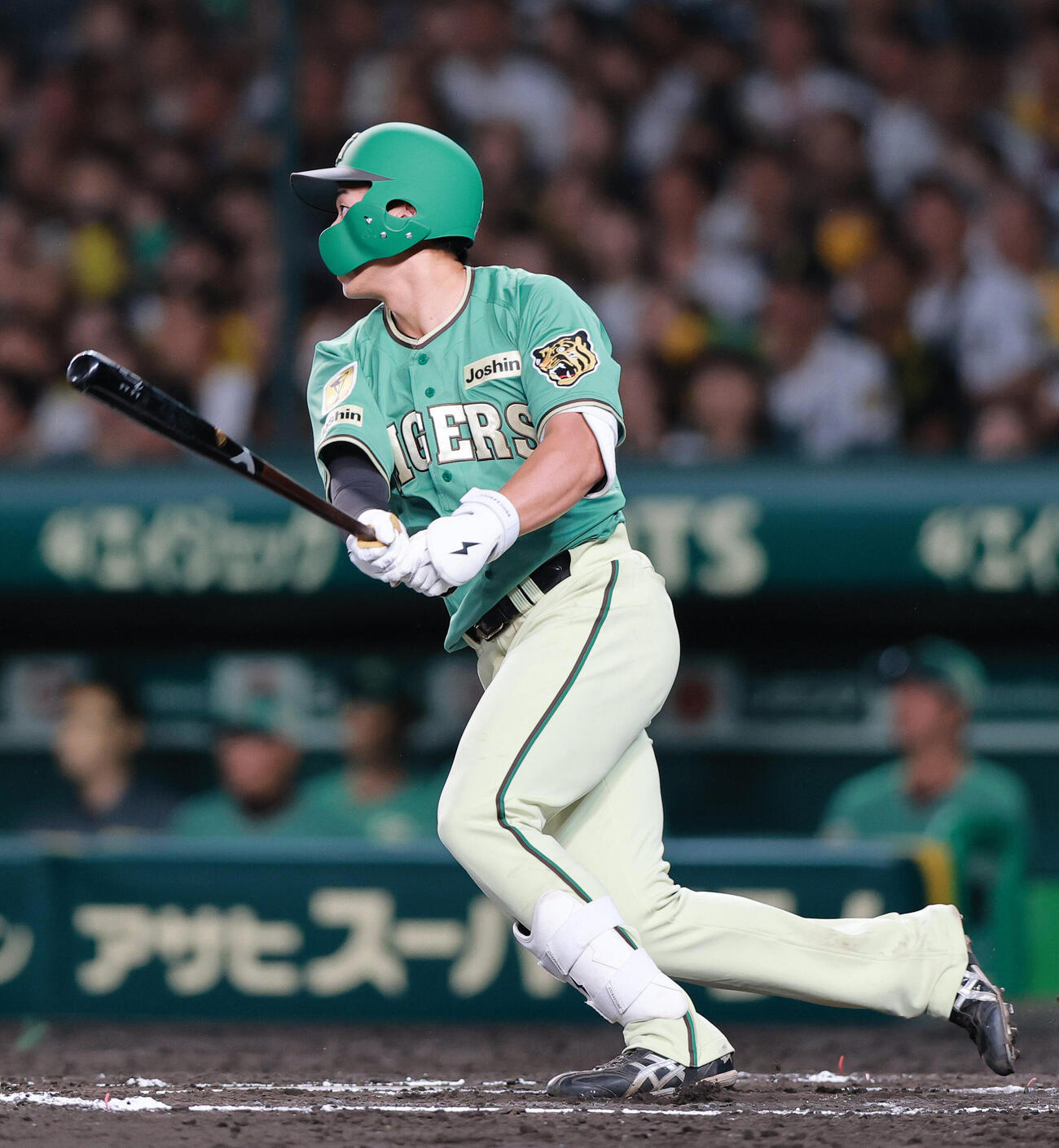 阪神対楽天　6回裏阪神2死三塁、立石正広は適時打を放つ（撮影・上山淳一）