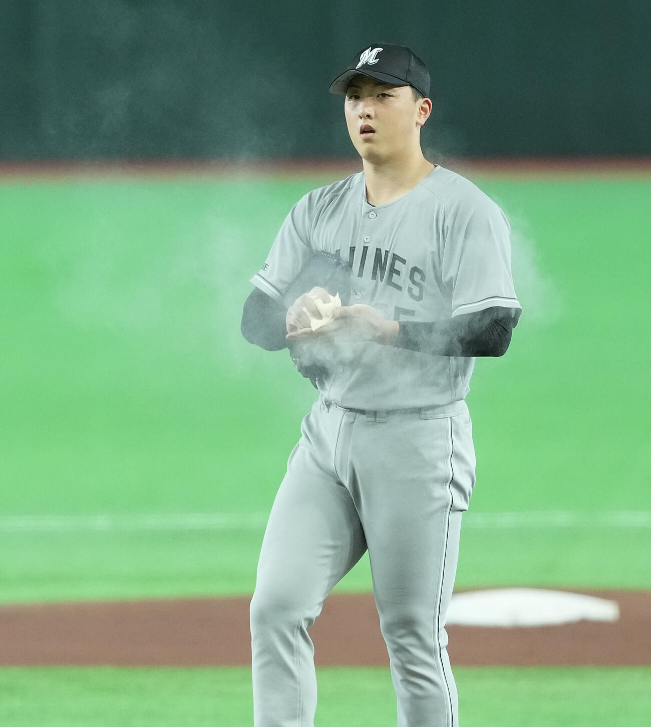 巨人対ロッテ　ロッの先発テ田中晴也（撮影・たえ見朱実）