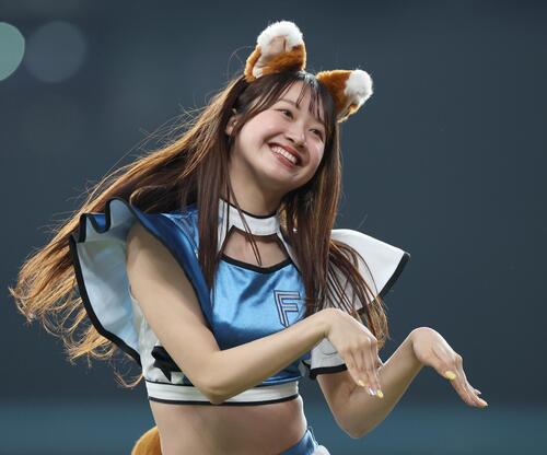 ファイターズガール齋藤りの