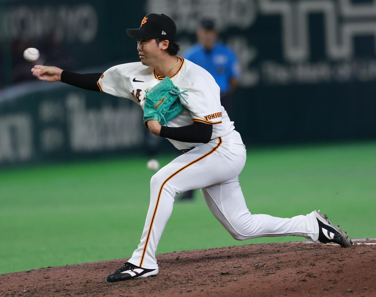 交流戦　巨人対ロッテ　巨人3番手船迫大雅（撮影・水谷安孝）