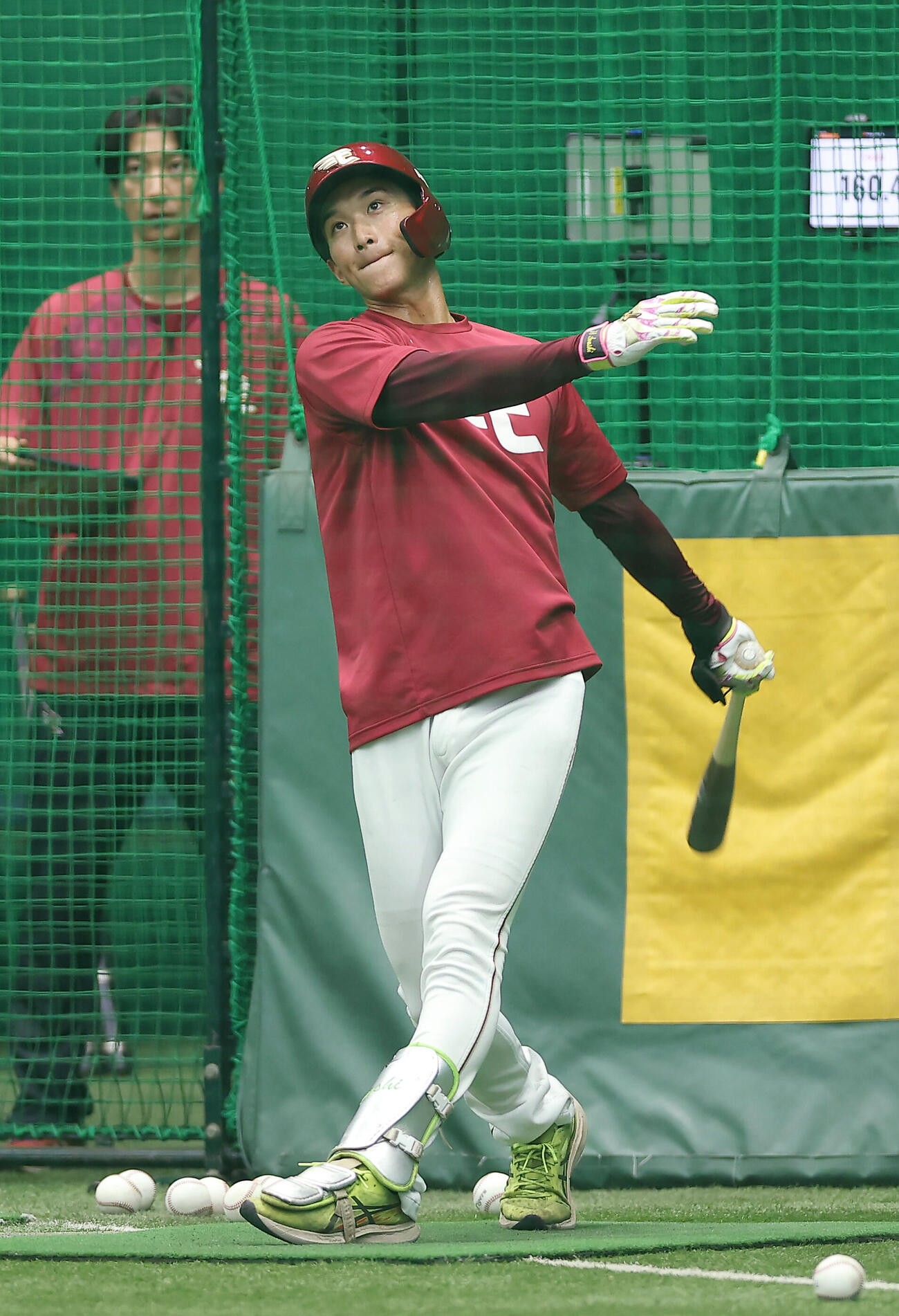 打撃練習を行う楽天吉野創士（撮影・前田充）