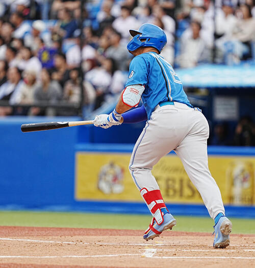 【日本ハム】今季初アーチのマルティネス「いい形でタイミングが取れた」４番スタメンで勝利貢献