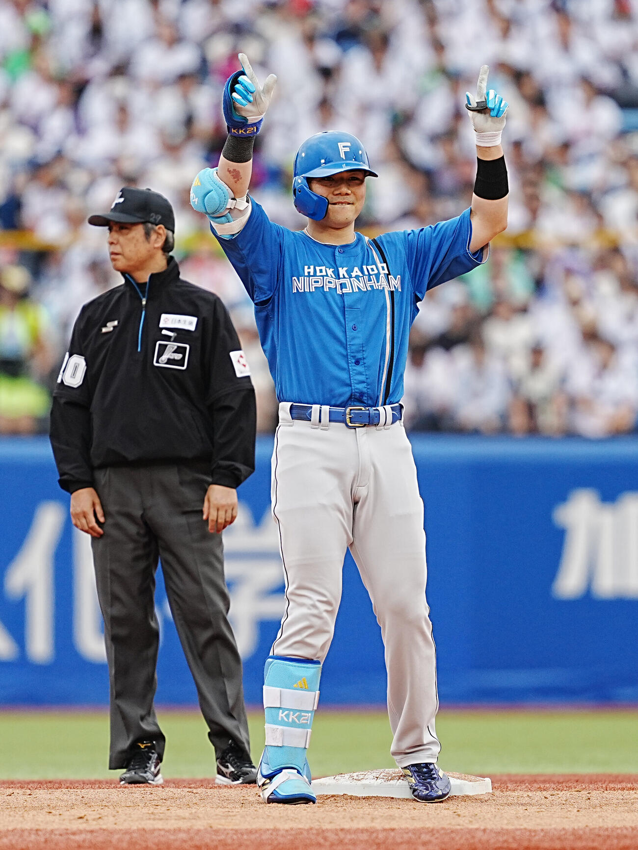 ヤクルト対日本ハム　5回表日本ハム2死二塁、清宮幸太郎は中適時二塁打を放つ（撮影・小沢裕）