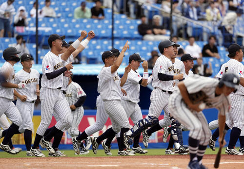 【大学野球】東日本国際大が逆転勝ち　伊藤航大がエンドラインのサインに同点弾で応える