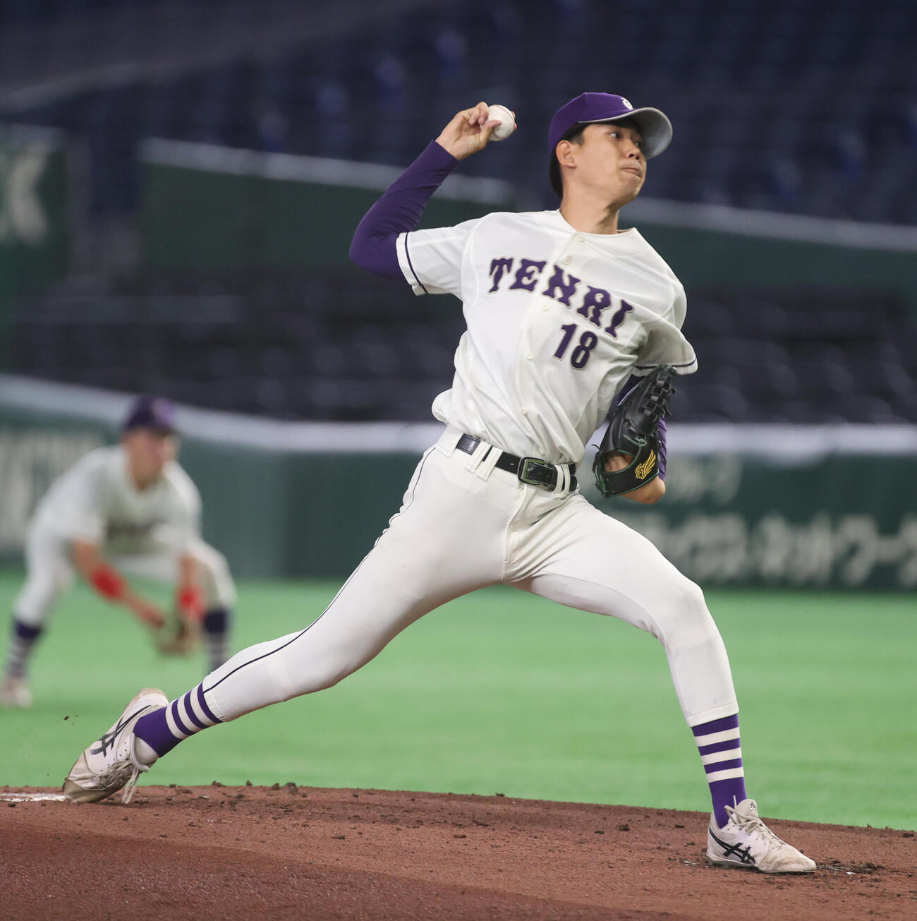 天理大対共栄大　先発した天理大・的場吏玖（撮影・柴田隆二）