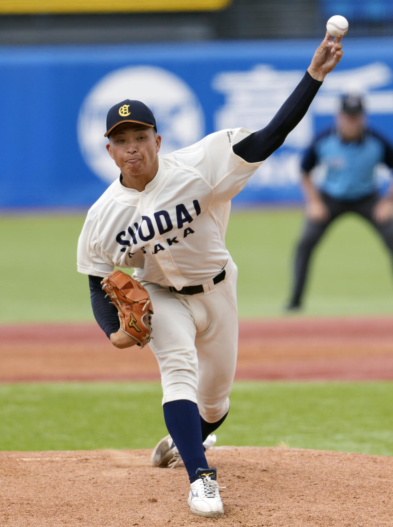 全日本大学野球選手権大会　九産大対大商大　力投する先発の大商大・星野世那（撮影・小島史椰）