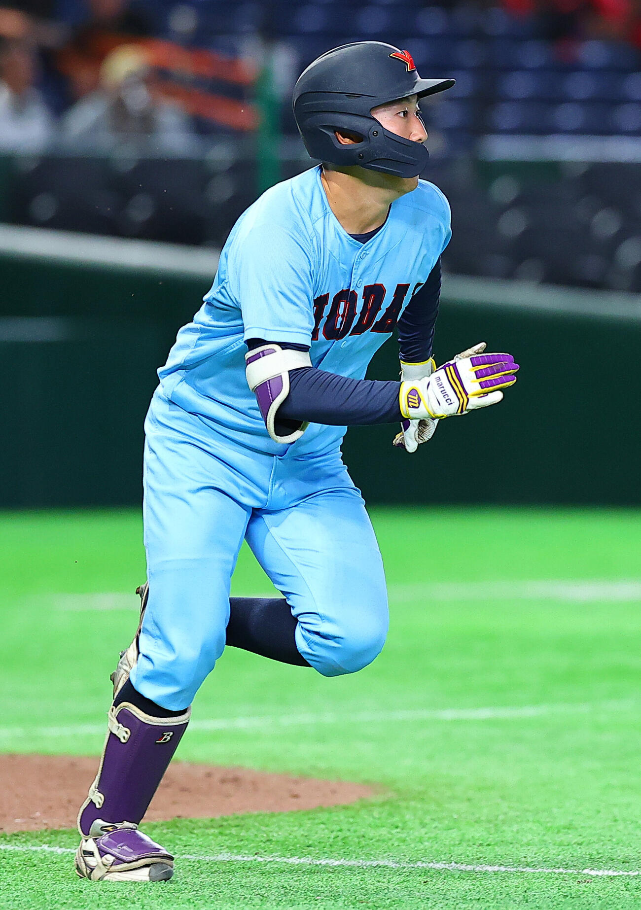 全日本大学野球選手権　日本文理大対横浜商大　1回裏横浜商大1死一、二塁、先制3点本塁打を放つ加藤蒼惟（撮影・野上伸悟）