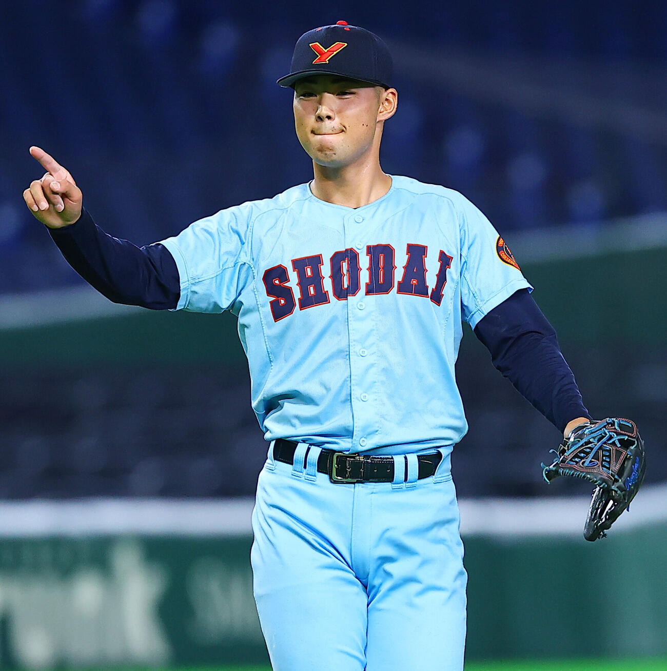 全日本大学野球選手権　日本文理大対横浜商大　3回表を終え喜ぶ横浜商大先発の佐藤諒音（撮影・野上伸悟）