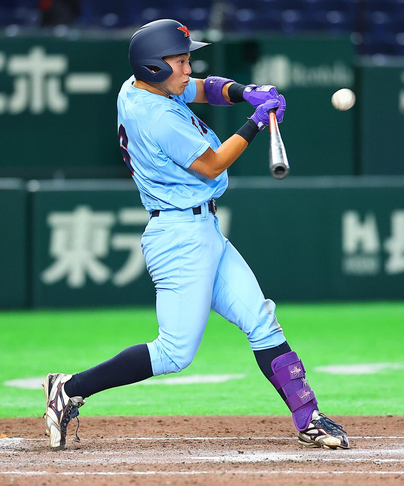 全日本大学野球選手権　日本文理大対横浜商大　6回表横浜商大1死一、三塁、犠飛を放つ石塚快士（撮影・野上伸悟）