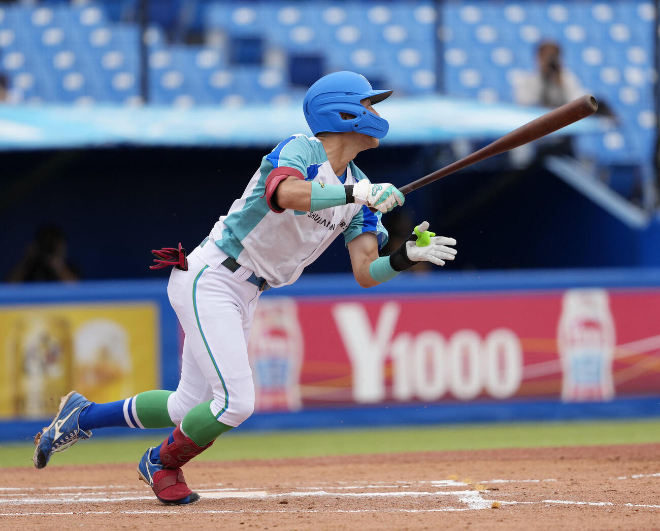 全日本大学野球選手権大会　奈良学園大対周南公立大　1回裏周南公立大無死三塁、小山貫太が二ゴロの間に三走岩崎詩右が生還（撮影・小島史椰）