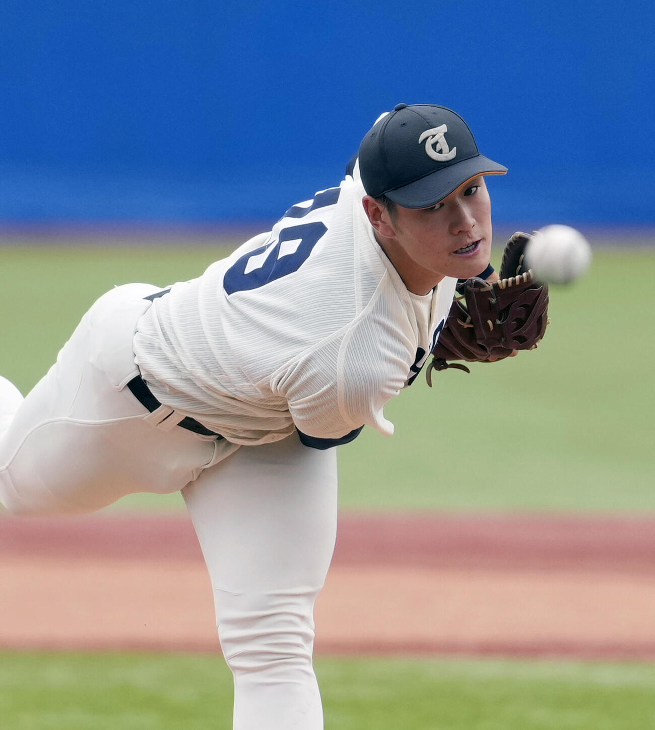 全日本大学野球選手権大会　中部学院大対東北福祉大　力投する先発の東北福祉大・猪俣駿太（撮影・小島史椰）