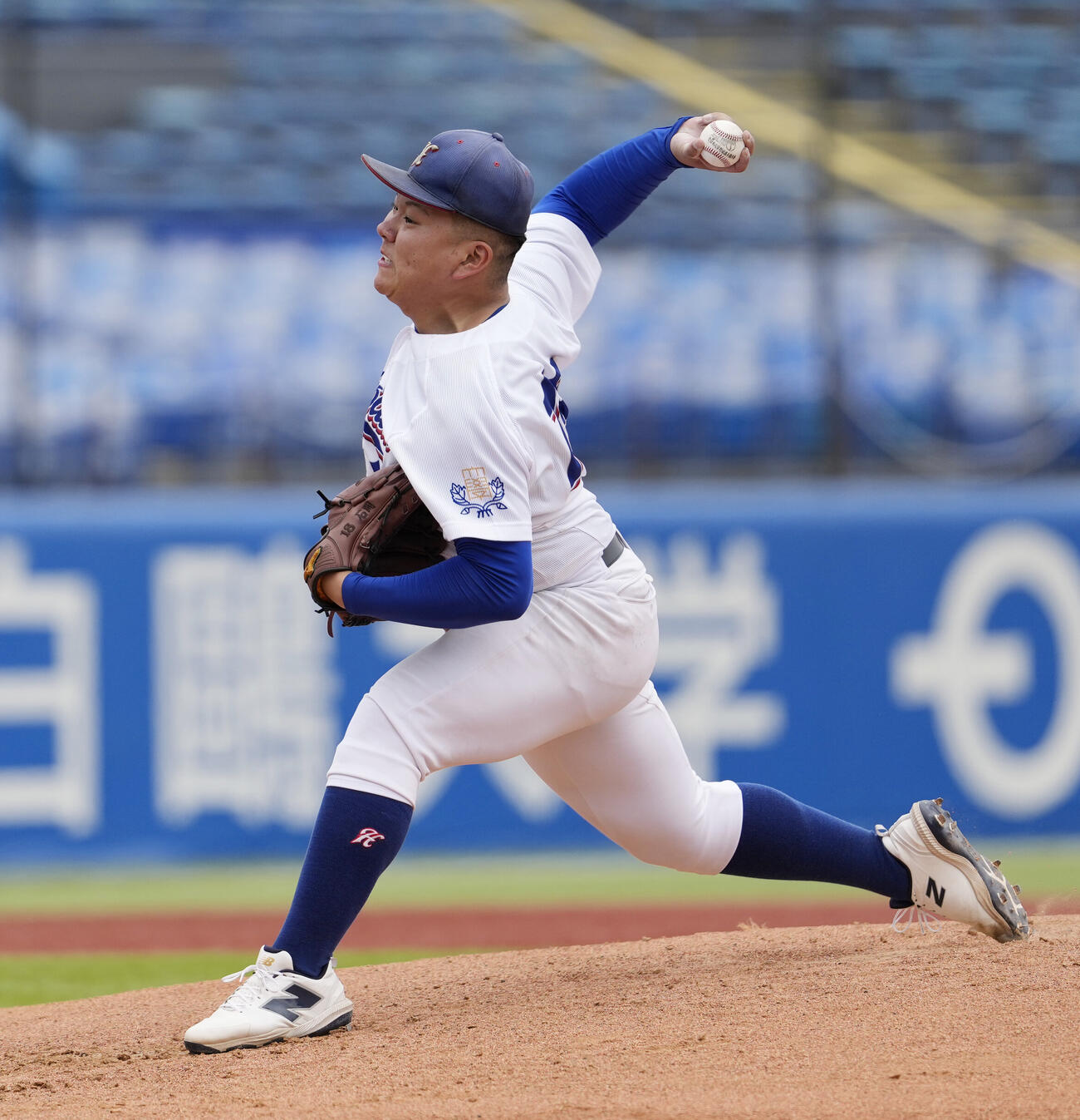 全日本大学野球選手権大会　函館大対上武大　力投する先発の函館大・石岡流音（撮影・小島史椰）＝2026年6月9日