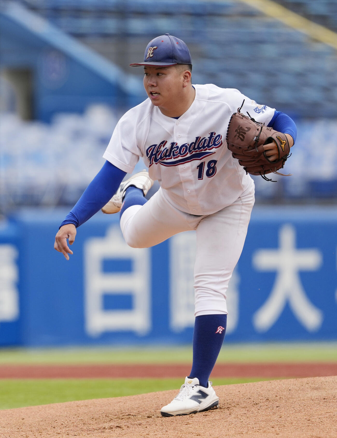 全日本大学野球選手権大会　函館大対上武大　力投する先発の函館大・石岡流音（撮影・小島史椰）＝2026年6月9日
