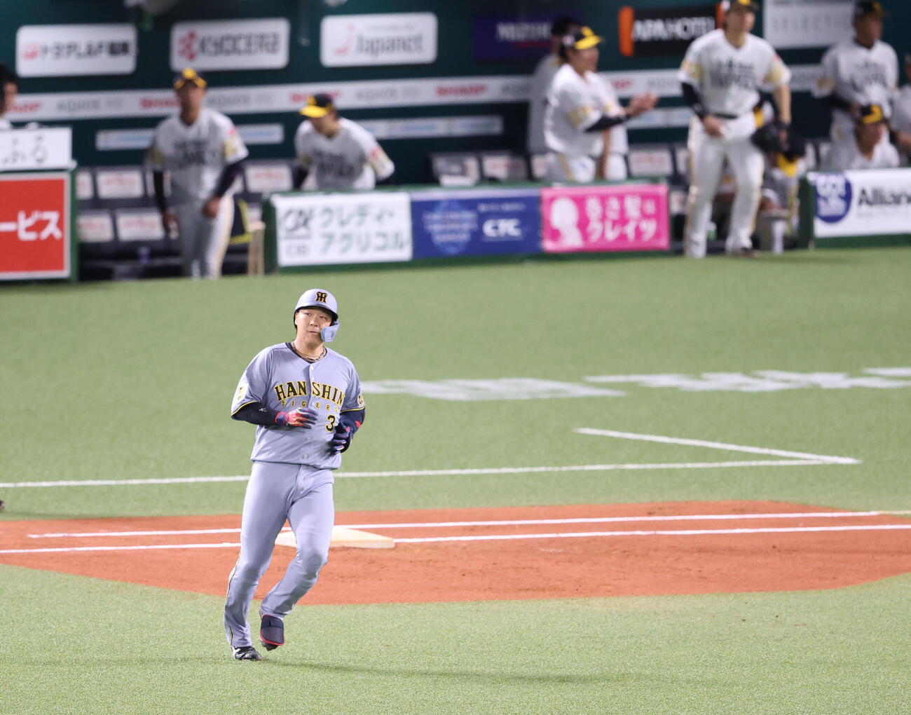 ソフトバンク対阪神　1回表阪神1死一、三塁、大山悠輔は中飛に終わる　（撮影・梅根麻紀）