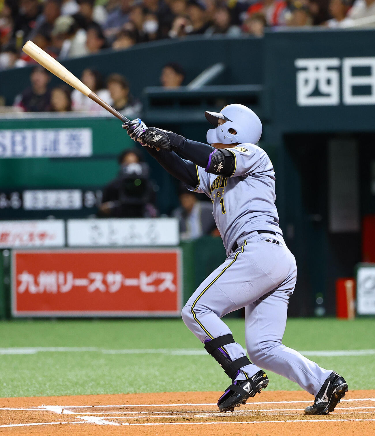 ソフトバンク対阪神　6回表阪神無死、森下翔太はソロ本塁打を放つ（撮影・上田博志）