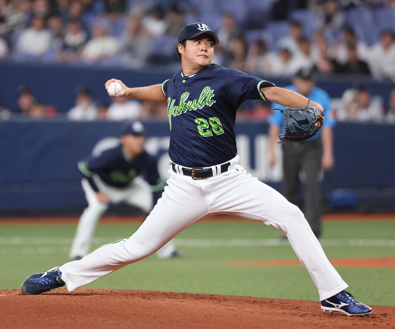 オリックス対ヤクルト　力投するヤクルト先発の松本健吾（撮影・西尾就之）