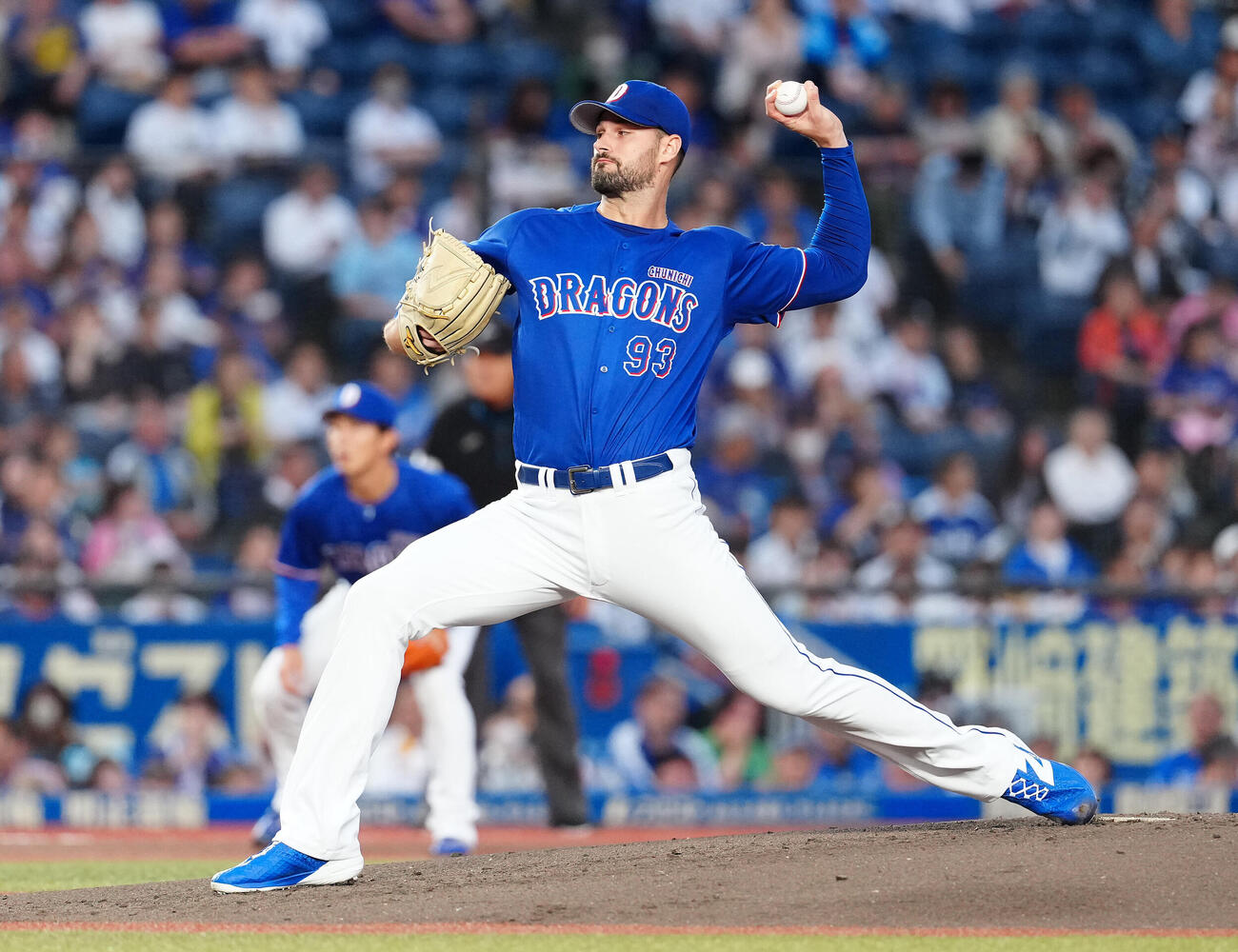 ロッテ対中日　先発し力投する中日カイル・マラー（撮影・鈴木みどり）