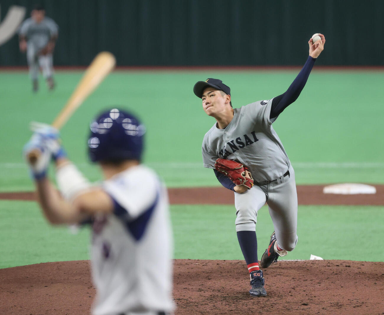 北九州市立大対関大　好投する関大・百合沢飛（撮影・柴田隆二）
