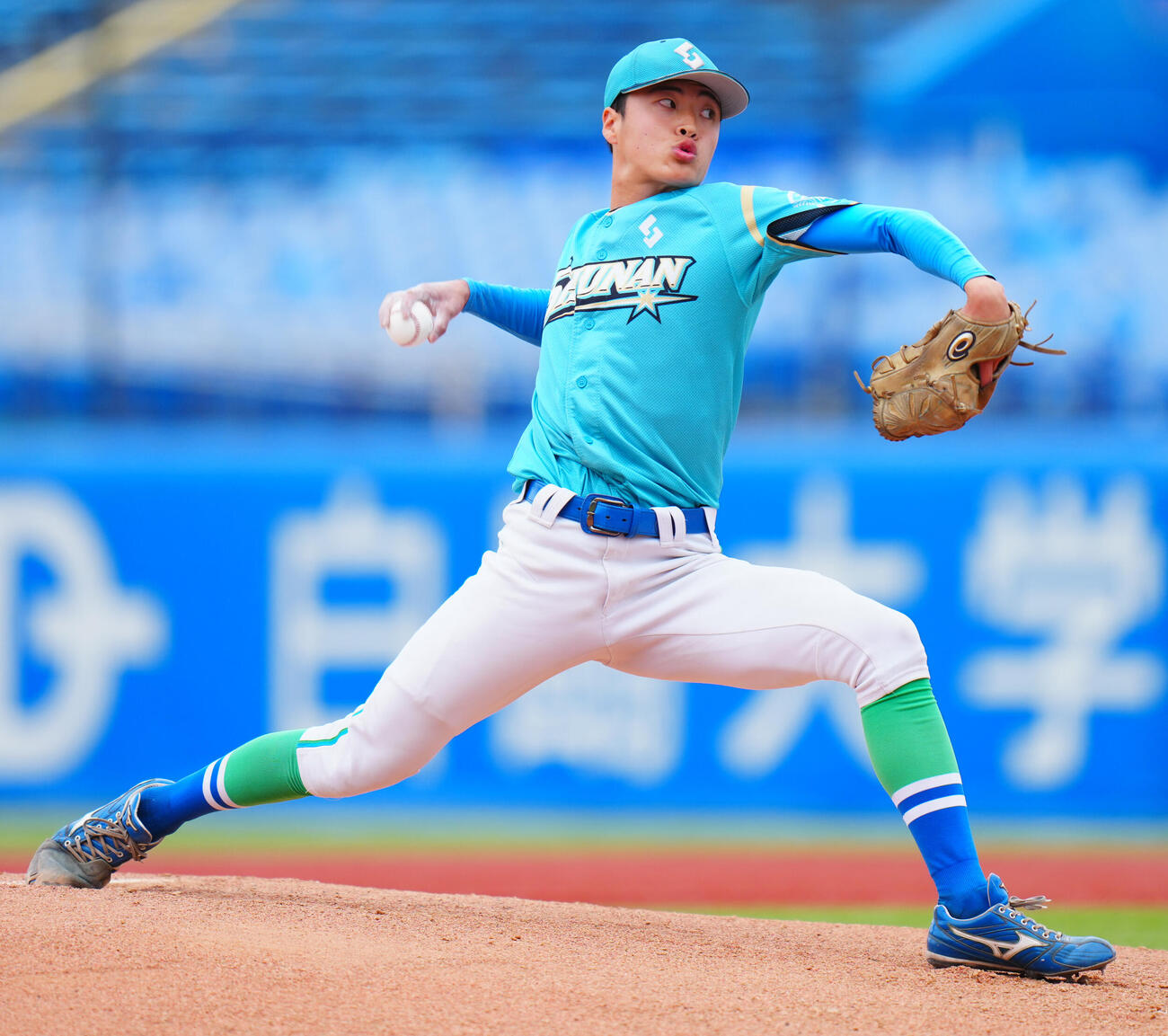 全日本大学野球選手権　2回戦　日体大対周南公立大　力投する周南公立大先発井上心人（撮影・垰建太）