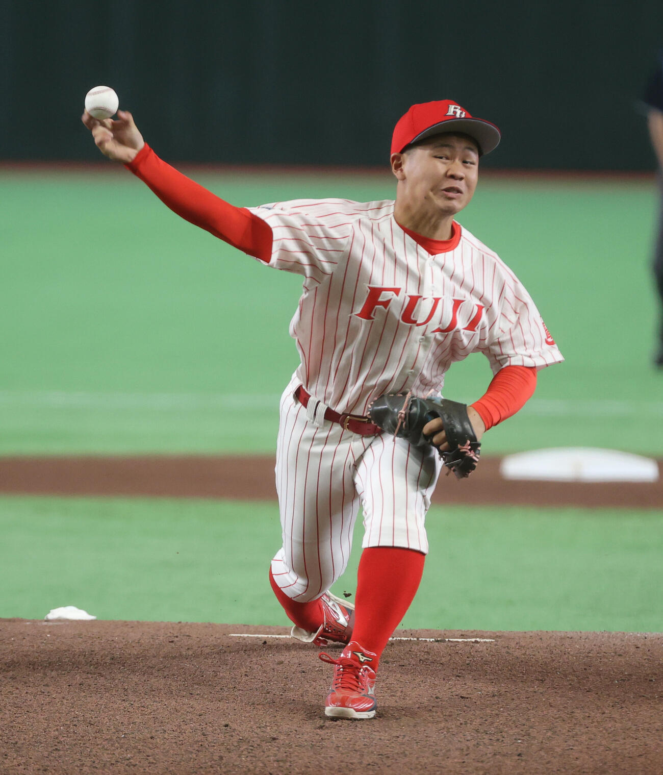 東海大九州対富士大　先発した富士大・中山雄仁郎（撮影・柴田隆二）