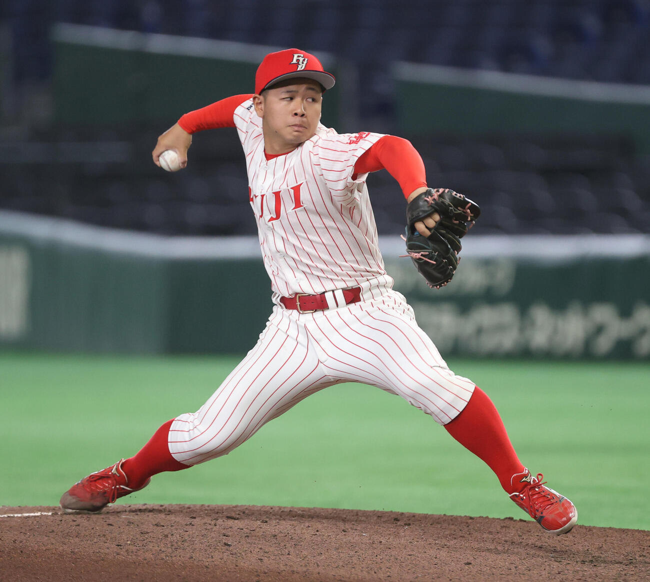 東海大九州対富士大　先発した富士大・中山雄仁郎（撮影・柴田隆二）