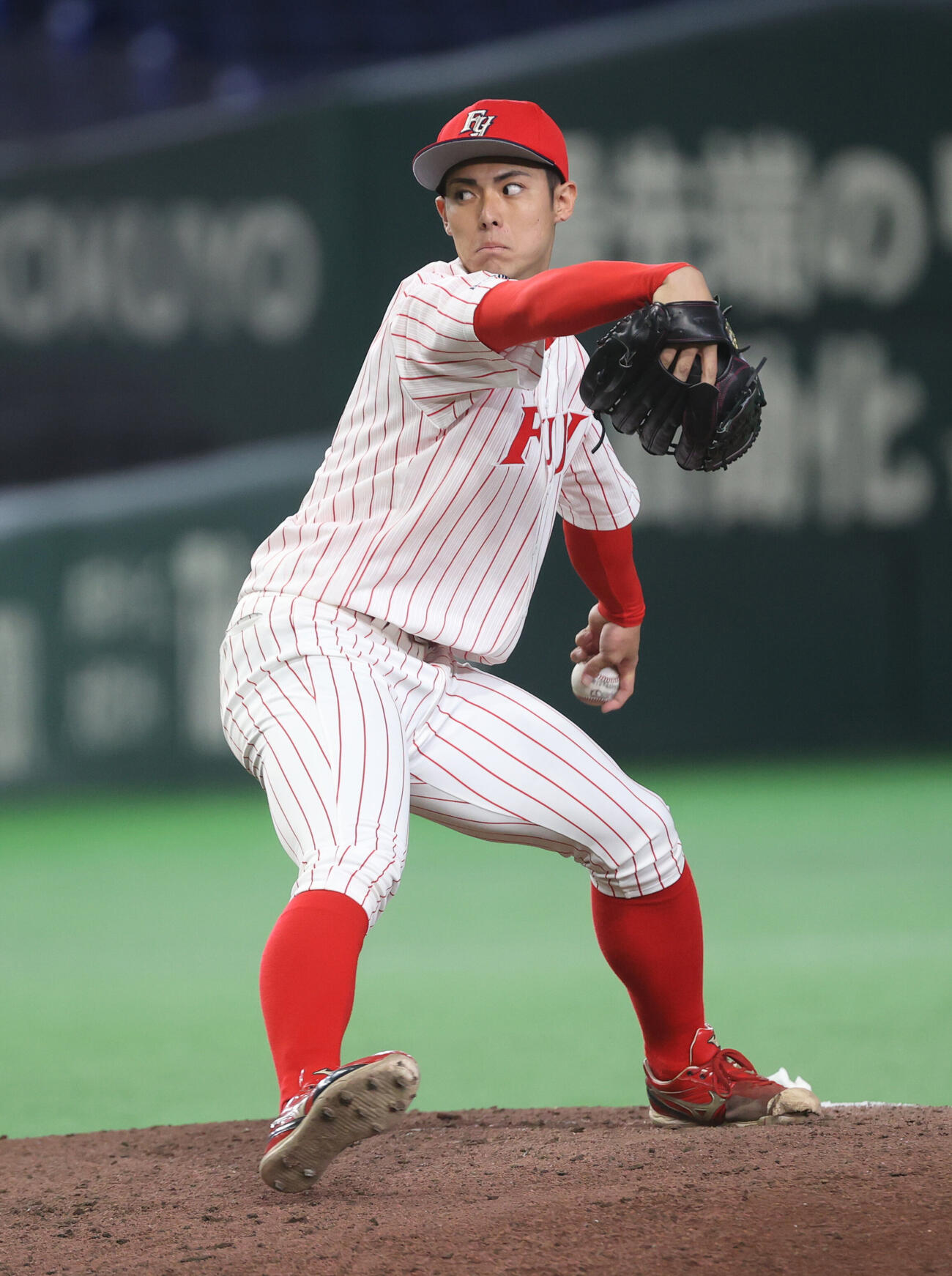東海大九州対富士大　9回途中から登板した富士大・古堅鈴之輔（撮影・柴田隆二）
