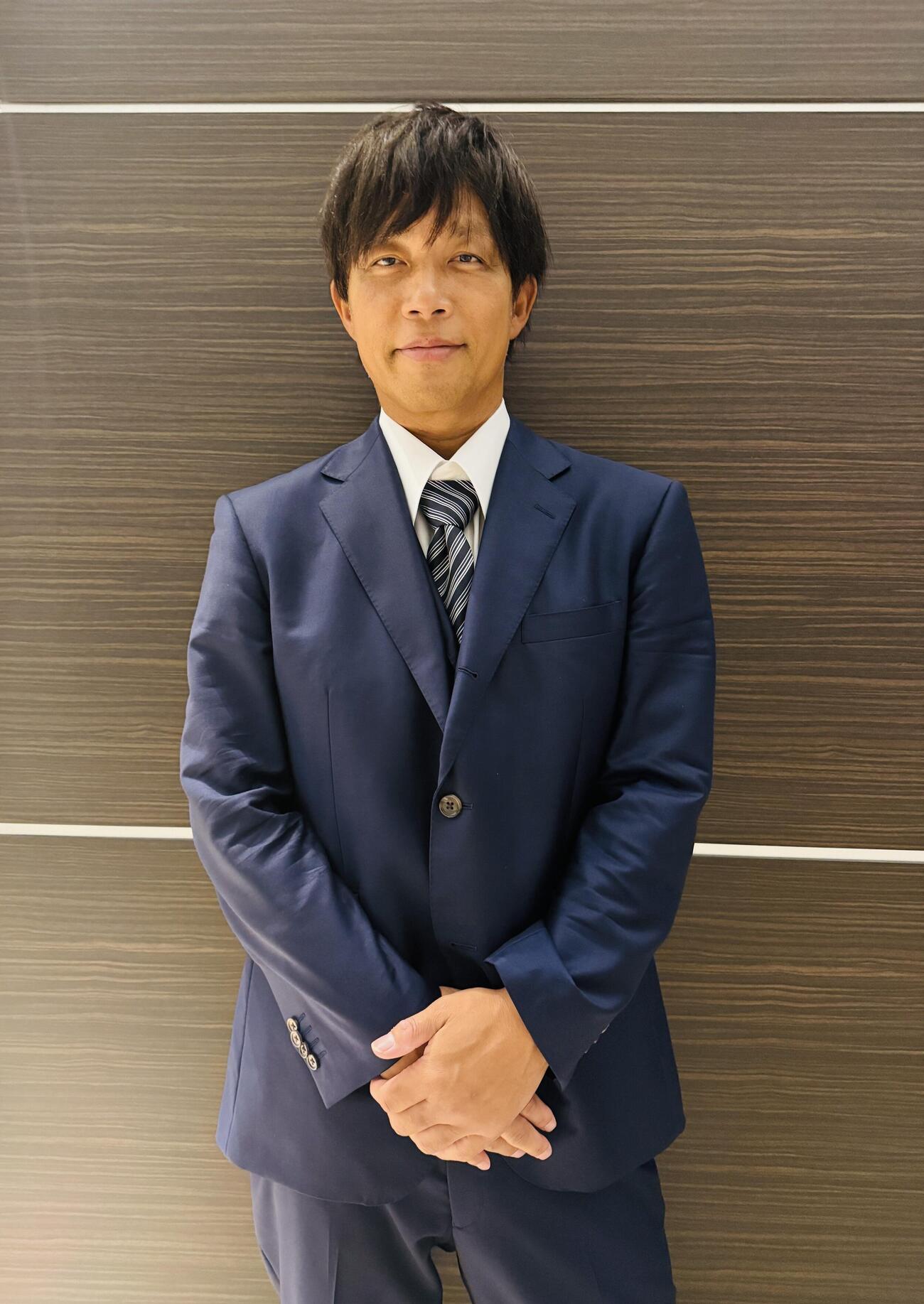 藤井秀悟氏